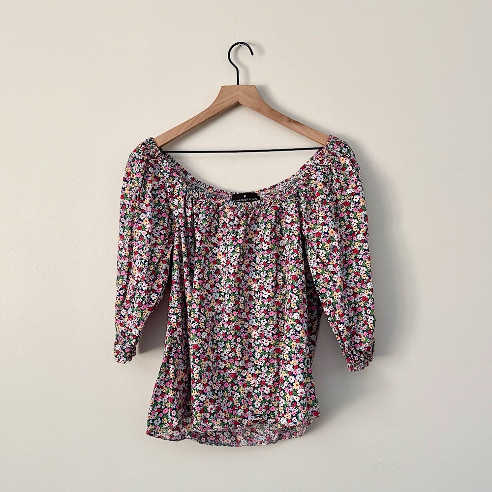 Pomander Place Top